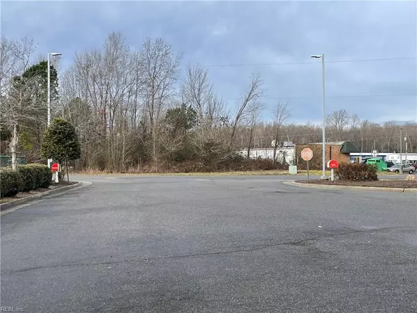 6663 Hickory Fork RD, Gloucester, VA 23061