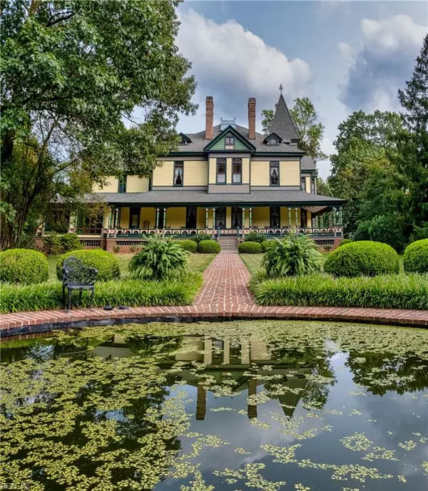 317 Coles Point RD, Montross, VA 22520
