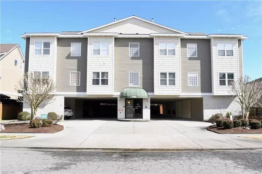 2320 Sea Shell RD #102, Virginia Beach, VA 23451