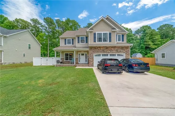 123 York DR, Yorktown, VA 23690