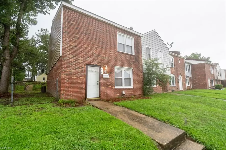 3933 Schooner TRL, Chesapeake, VA 23321