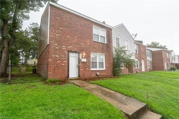 3933 Schooner TRL,  Chesapeake,  VA 23321