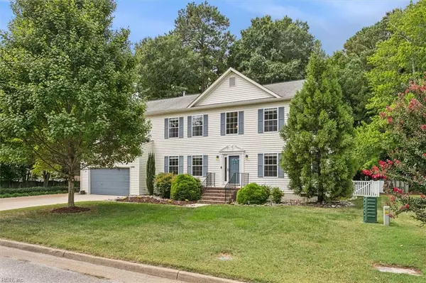 226 Silver Fox TRCE, Yorktown, VA 23693