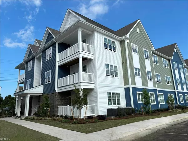 1736 Vankar Drive #302, Virginia Beach, VA 23456