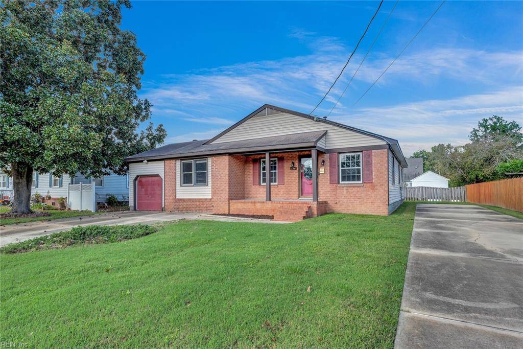 154 Melville DR, Newport News, VA 23602