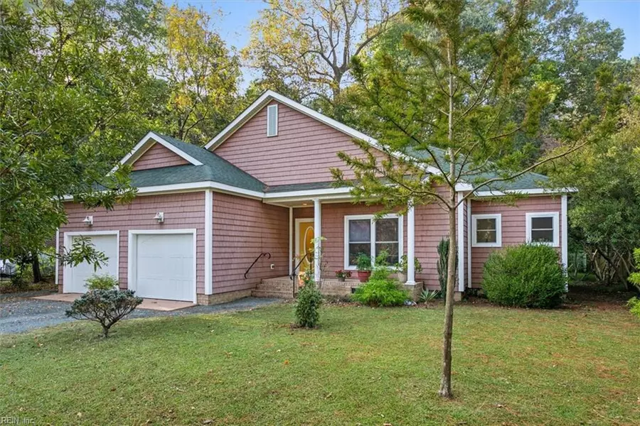 106 Lafayette RD, Yorktown, VA 23690