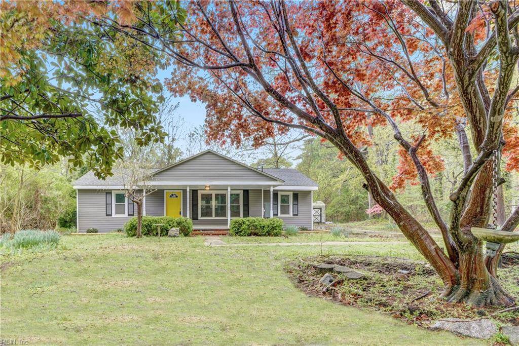 1013 Dare RD, Yorktown, VA 23692
