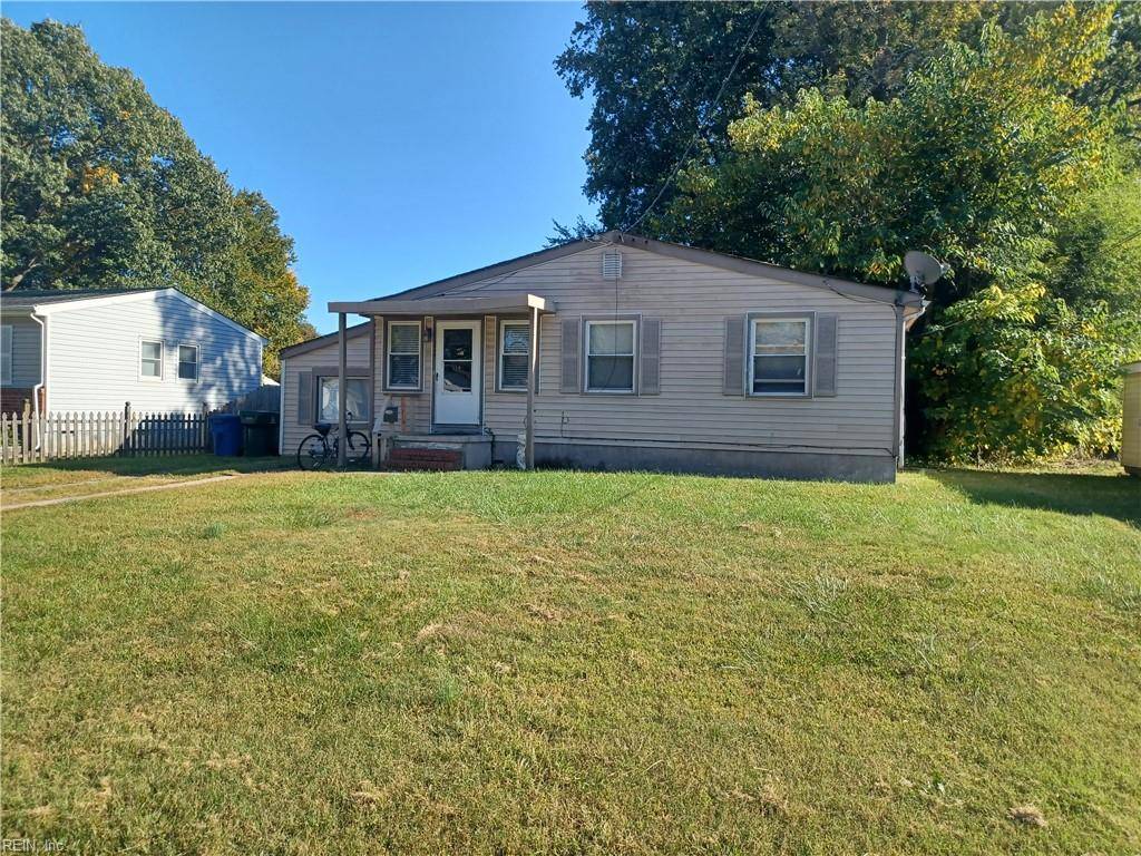 1004 78th ST, Newport News, VA 23605
