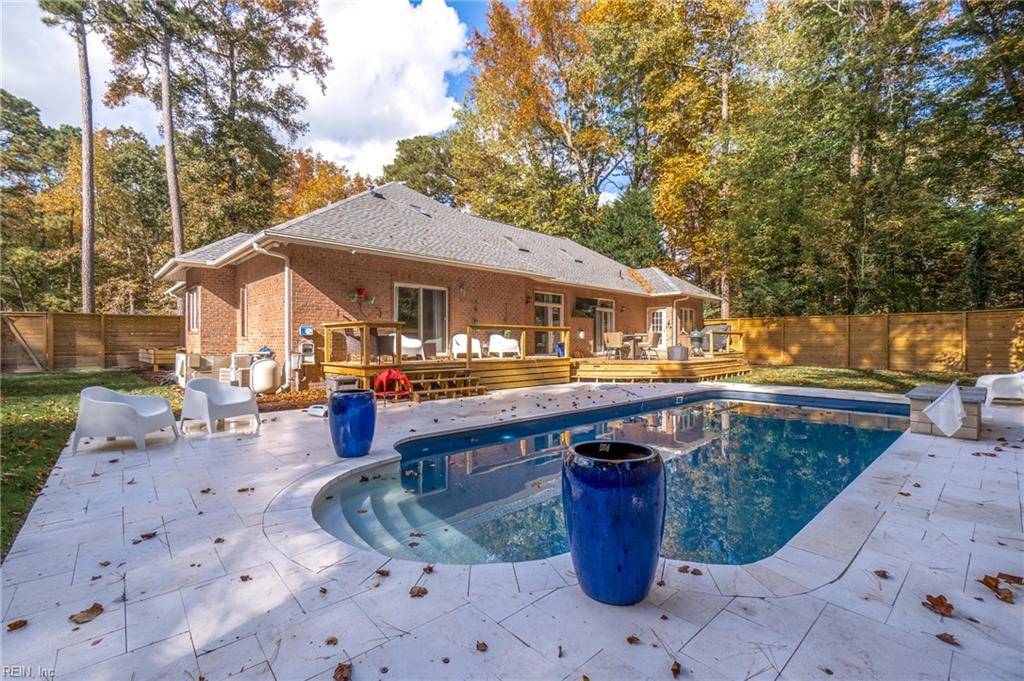 2524 Entrada DR, Virginia Beach, VA 23456