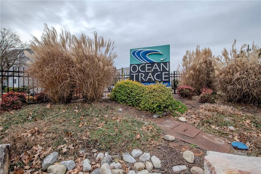 504 Ocean Trace ARCH #303, Virginia Beach, VA 23451