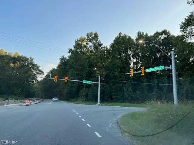 Suffolk, VA 23435,4500 Bennetts Pasture RD