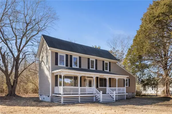 3152 Guinea CIR, Hayes, VA 23072