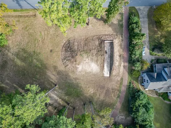 Elizabeth City, NC 27909,920 Small DR