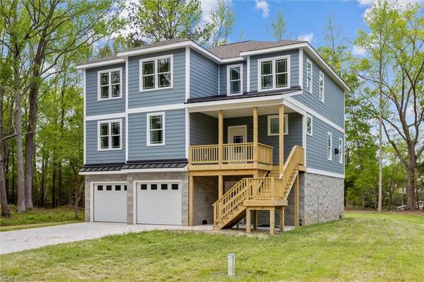 8280 Mobjack LN, Hayes, VA 23072