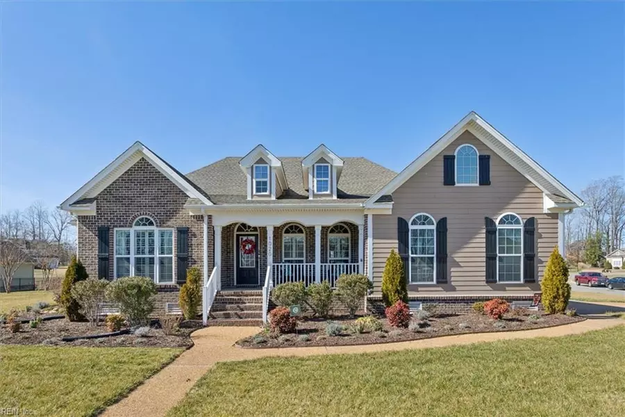 1020 Cypress Creek PW, Smithfield, VA 23430