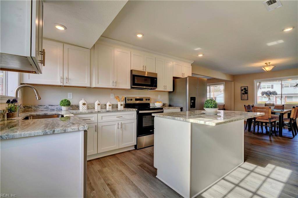 2513 Tarpon CT, Norfolk, VA 23518