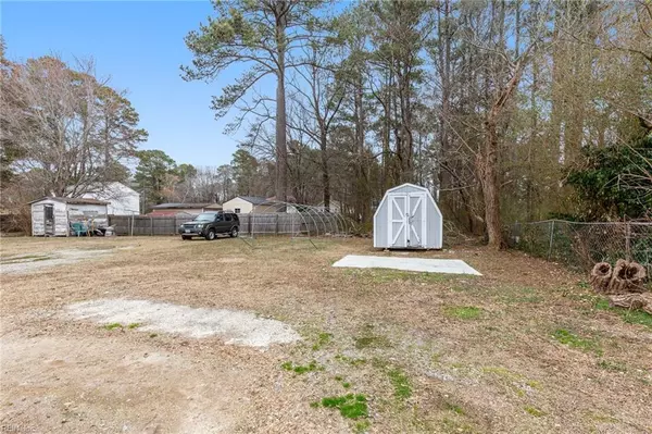 Smithfield, VA 23430,212 Middle ST