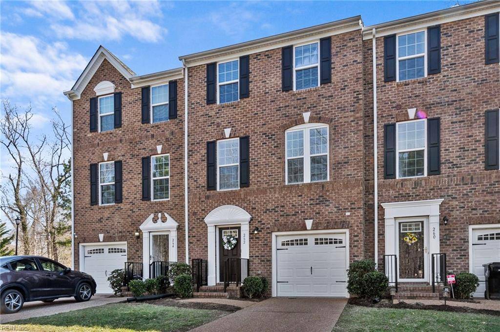 315 W Constance RD #262, Suffolk, VA 23434