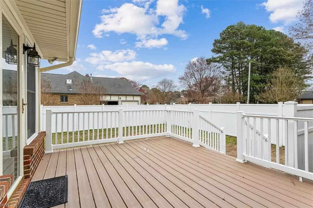 Smithfield, VA 23430,307 Ridgeland DR