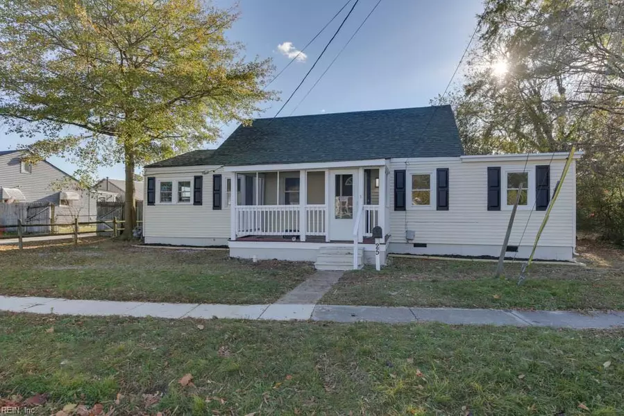 25 Mohican DR, Portsmouth, VA 23701