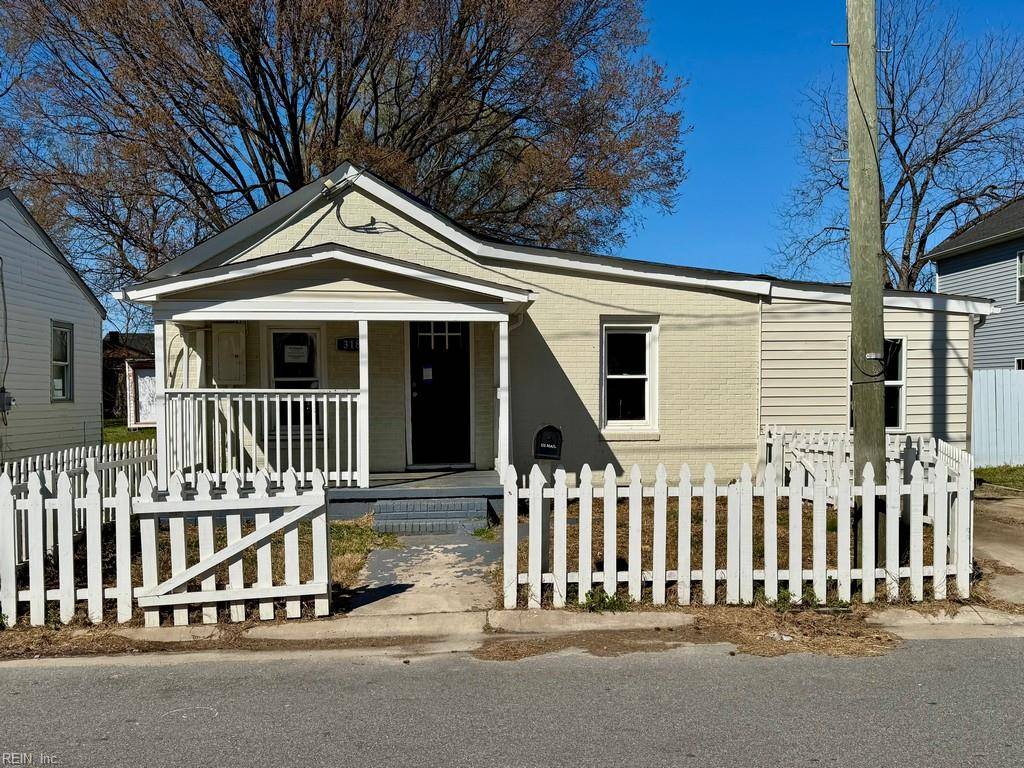 318 Hunter ST, Suffolk, VA 23434