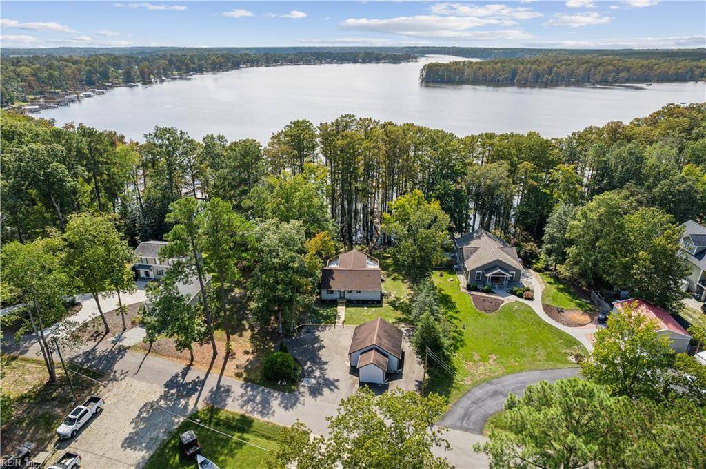 7657 Cypress DR, Lanexa, VA 23089
