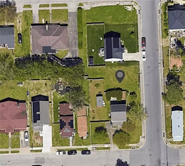 Portsmouth, VA 23704,512 Oak ST