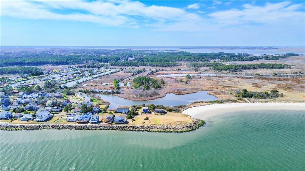 215 Lighthouse DR, Hampton, VA 23664