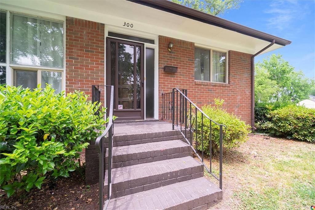 Portsmouth, VA 23702,300 Wall ST