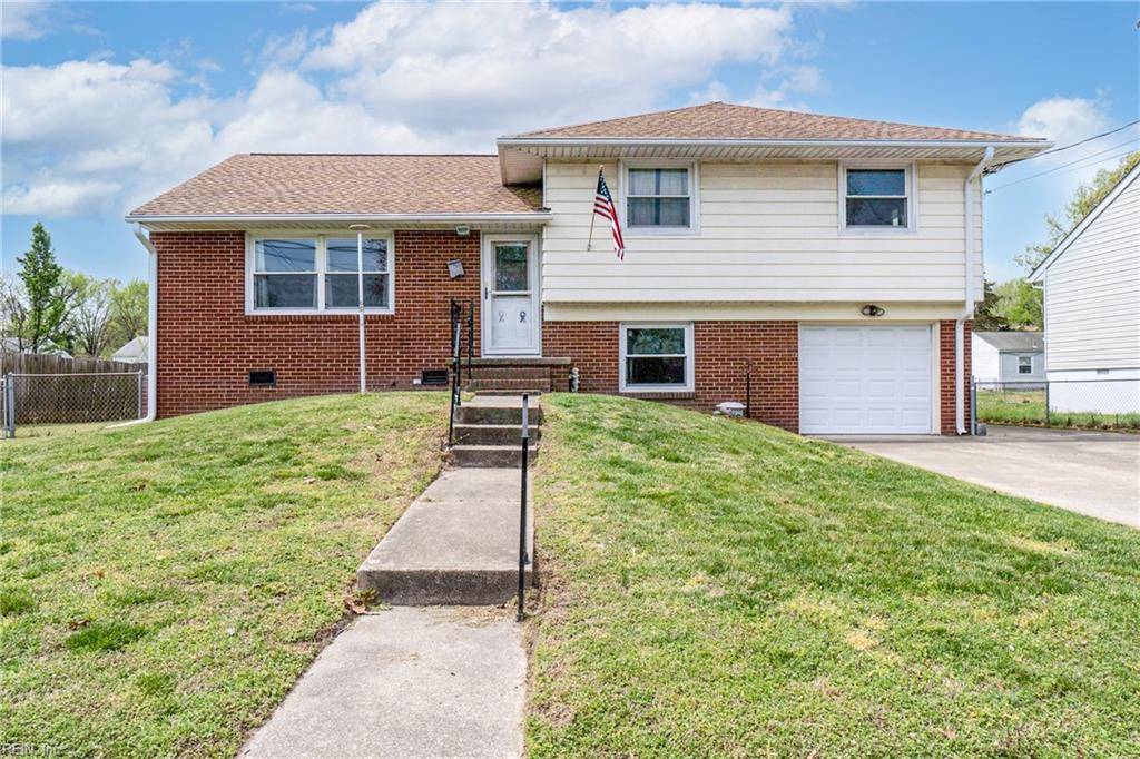 105 Northampton DR, Hampton, VA 23666