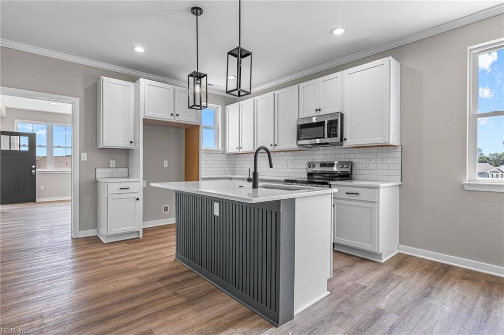 1548 Waltham LN #B, Newport News, VA 23608