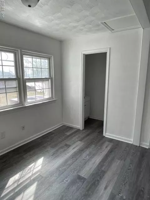 Hampton, VA 23666,4 Willowtree RD