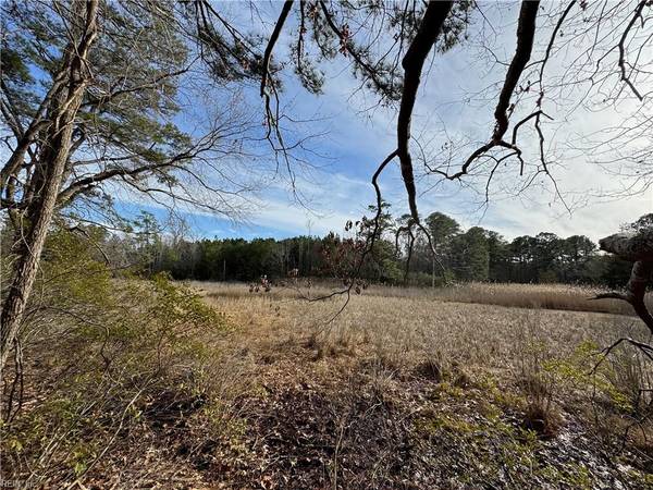 6 AC Broad Marsh LN, Hayes, VA 23072