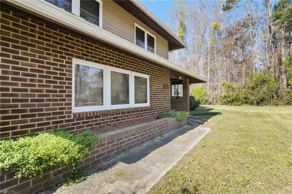 Elizabeth City, NC 27909,107 Harvey ST