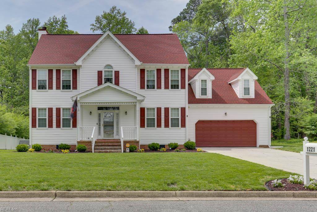 1221 Creekview DR, Chesapeake, VA 23321