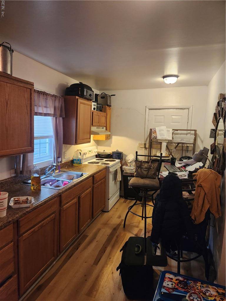 421 Pine AVE, Newport News, VA 23607