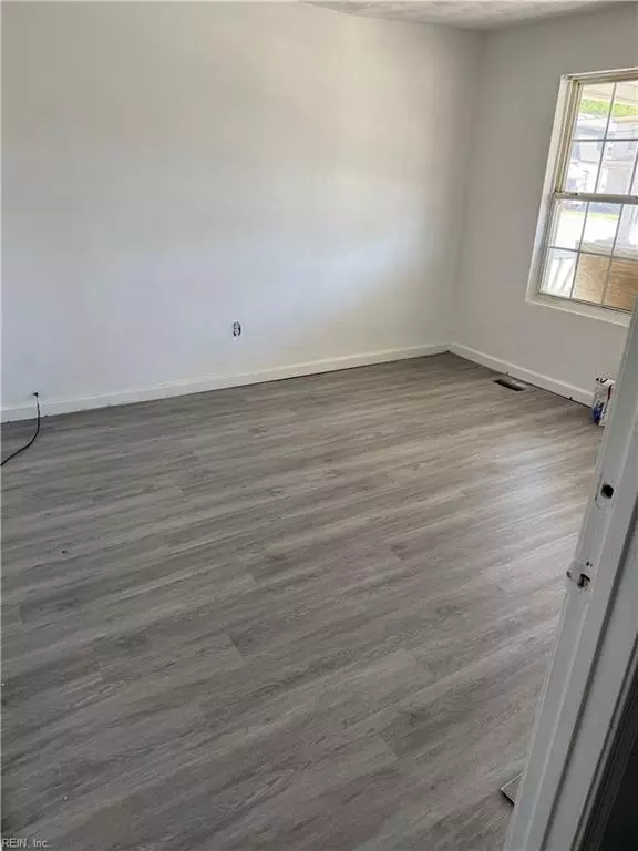 Portsmouth, VA 23704,2402 Elm AVE #1