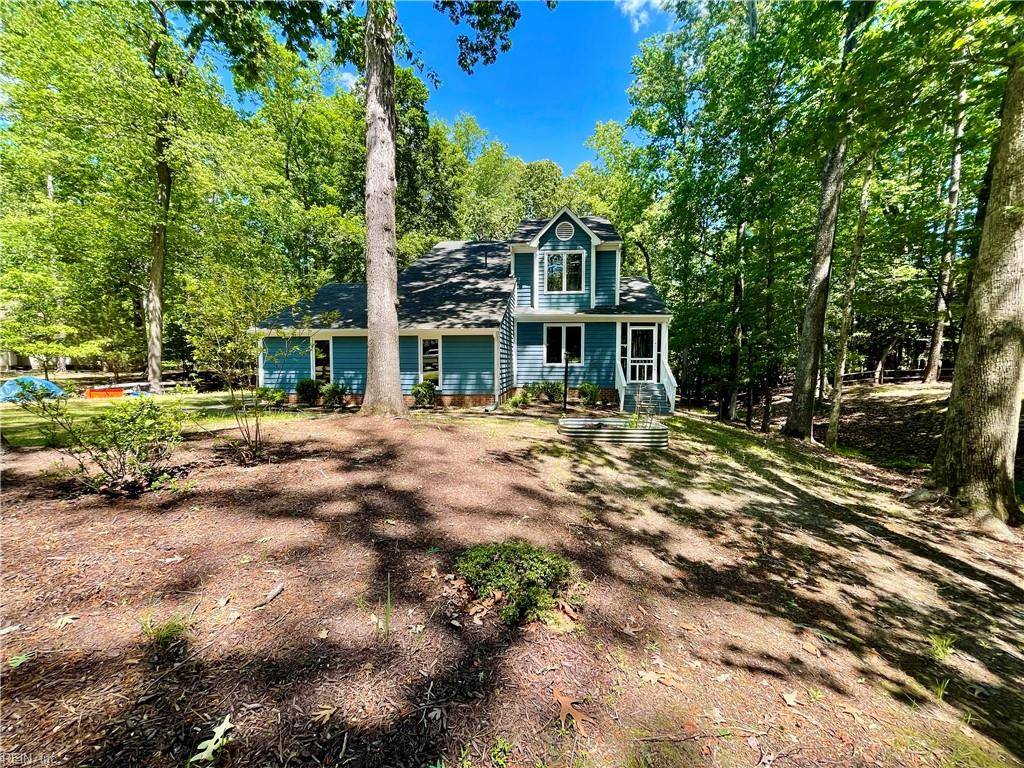 811 Brewer PL, Smithfield, VA 23430