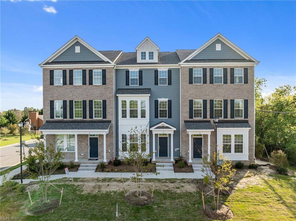 24 Freeman DR, Hampton, VA 23666