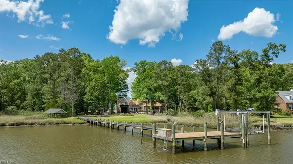 7814 O Neil RD, Gloucester, VA 23061