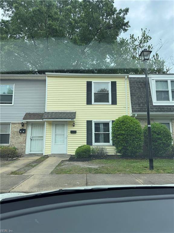 1678 Darren CIR, Portsmouth, VA 23701