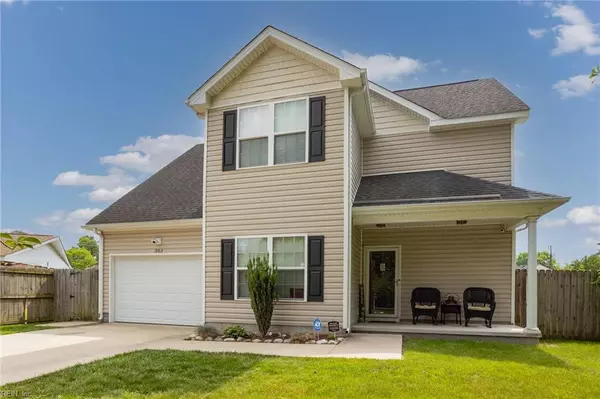 303 Gust LN, Portsmouth, VA 23701