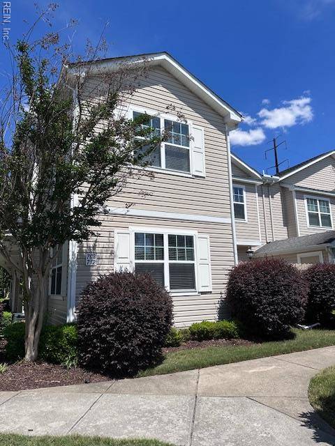 708 Lacy Oak DR, Chesapeake, VA 23320