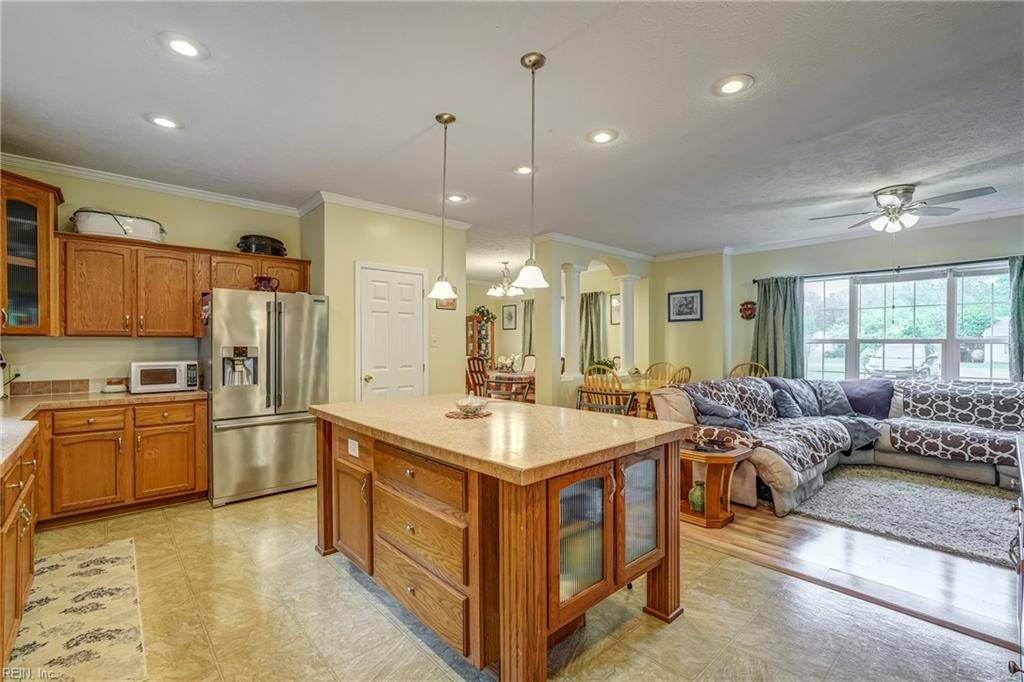 Gloucester, VA 23061,10402 Freewelcome LN