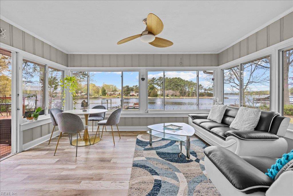 3525 N Crestline DR, Virginia Beach, VA 23464