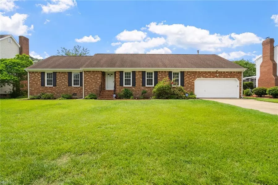 817 Kings Creek DR, Virginia Beach, VA 23464