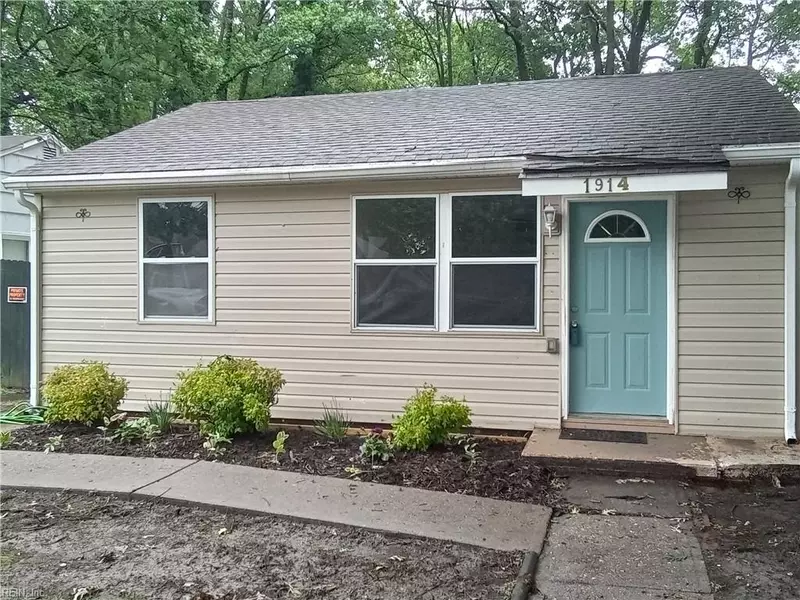 1914 Long Green LN, Hampton, VA 23663