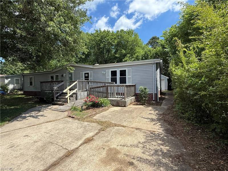 1224 Old Clubhouse RD, Virginia Beach, VA 23453