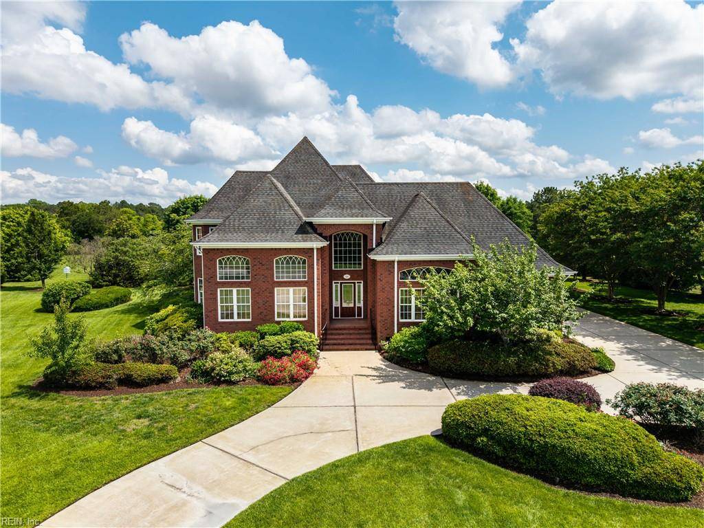909 Two Gates CIR, Chesapeake, VA 23322