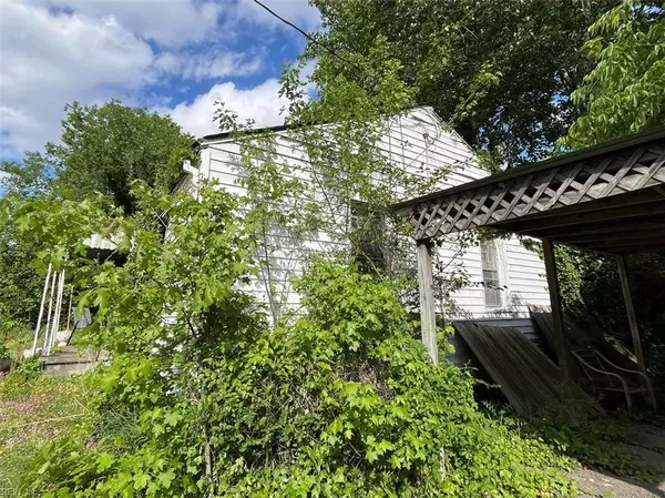 Portsmouth, VA 23701,34 W Pollux CIR